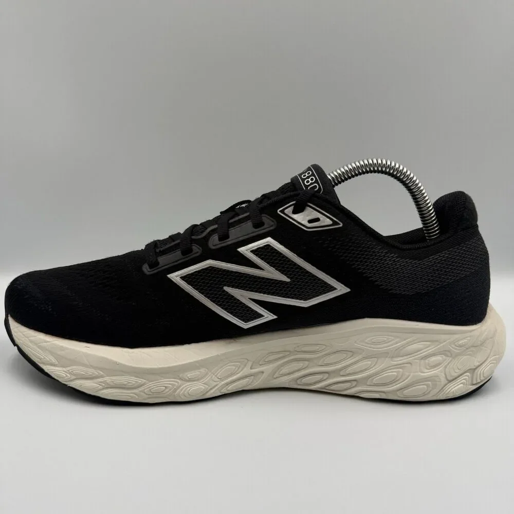 New Balance Fresh Foam X 880v14 Men's Size 9 D Black White Running Shoes M880B14